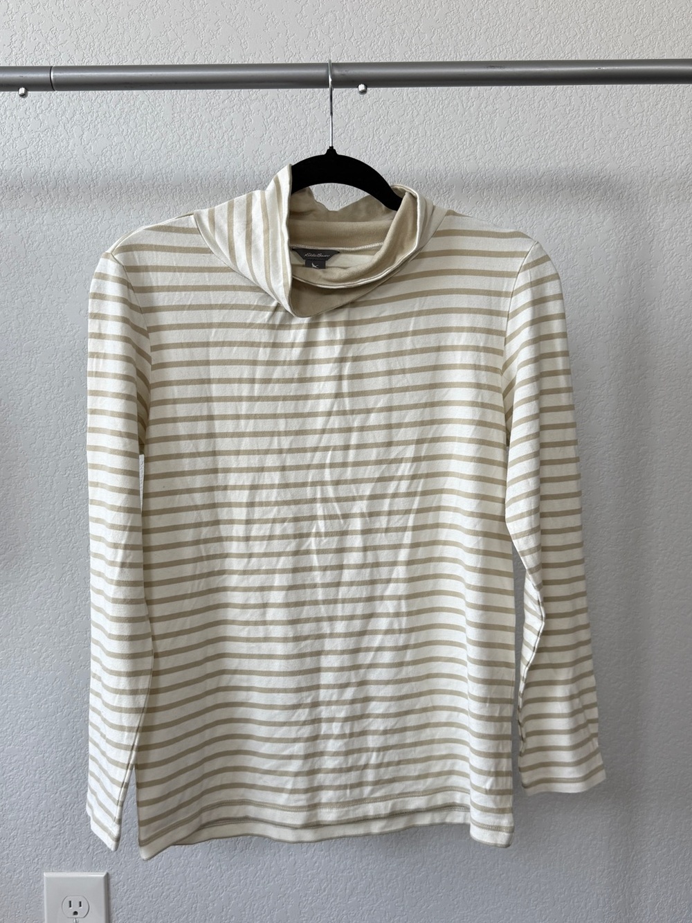Eddie Bauer Women's Striped Top in Cream and Tan